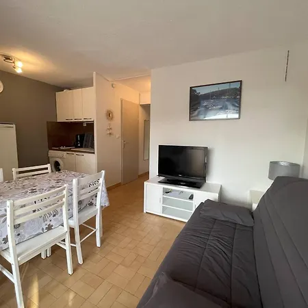 T2 Renove Cap D'agde: 4 Pers, Parking, Prox Plages - Fr-1-749-74 *